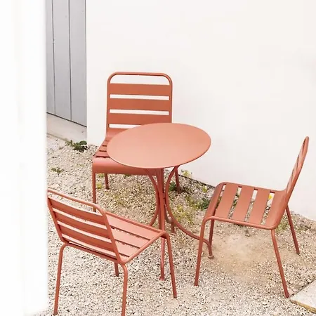 Апартаменти La Vie En Rose, Calme, 5min Du Centre,parking Facile *